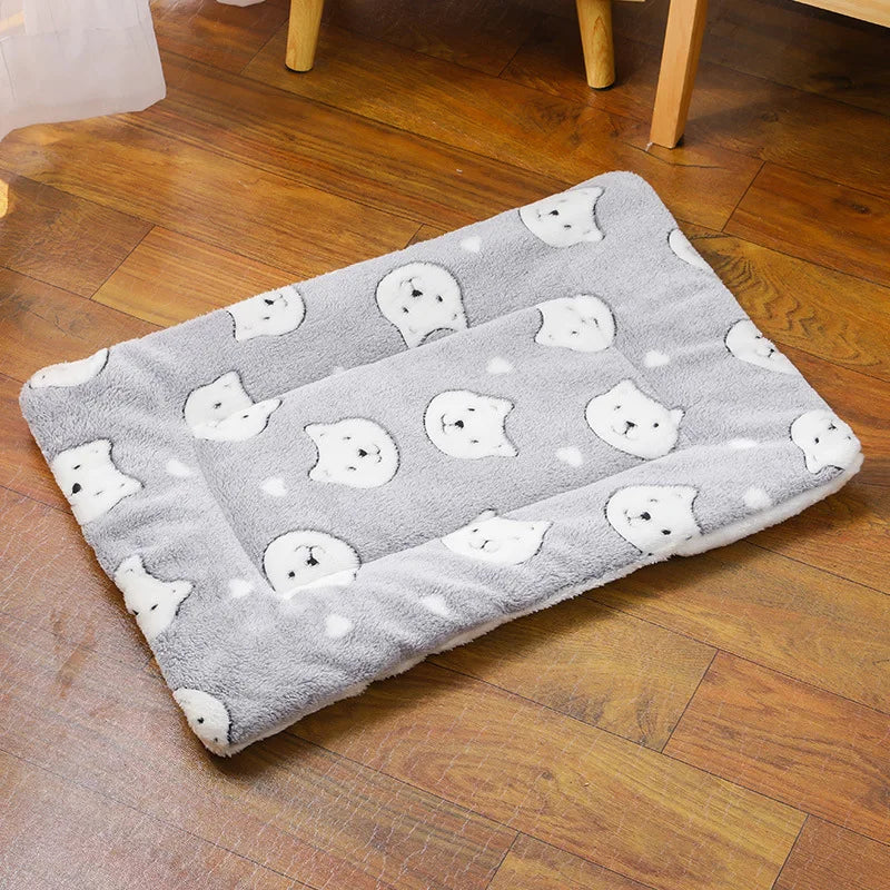 Soft Reversible Winter Pet Mat (Small/Medium)