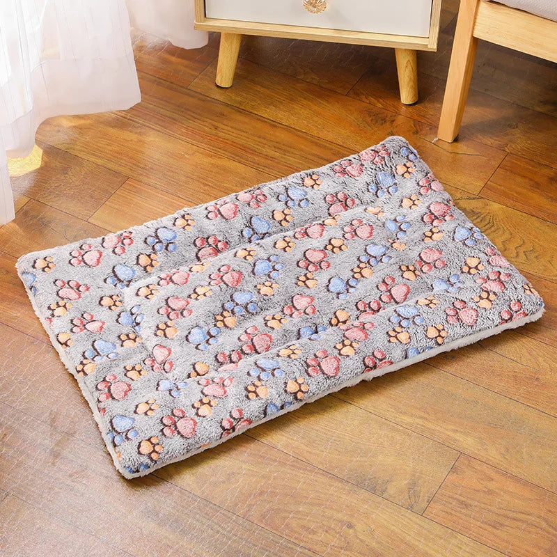 Soft Reversible Winter Pet Mat (Small/Medium)